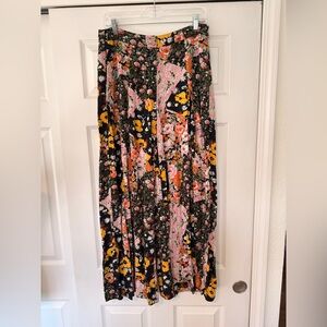 Strut & Bolt Floral Women's trousers